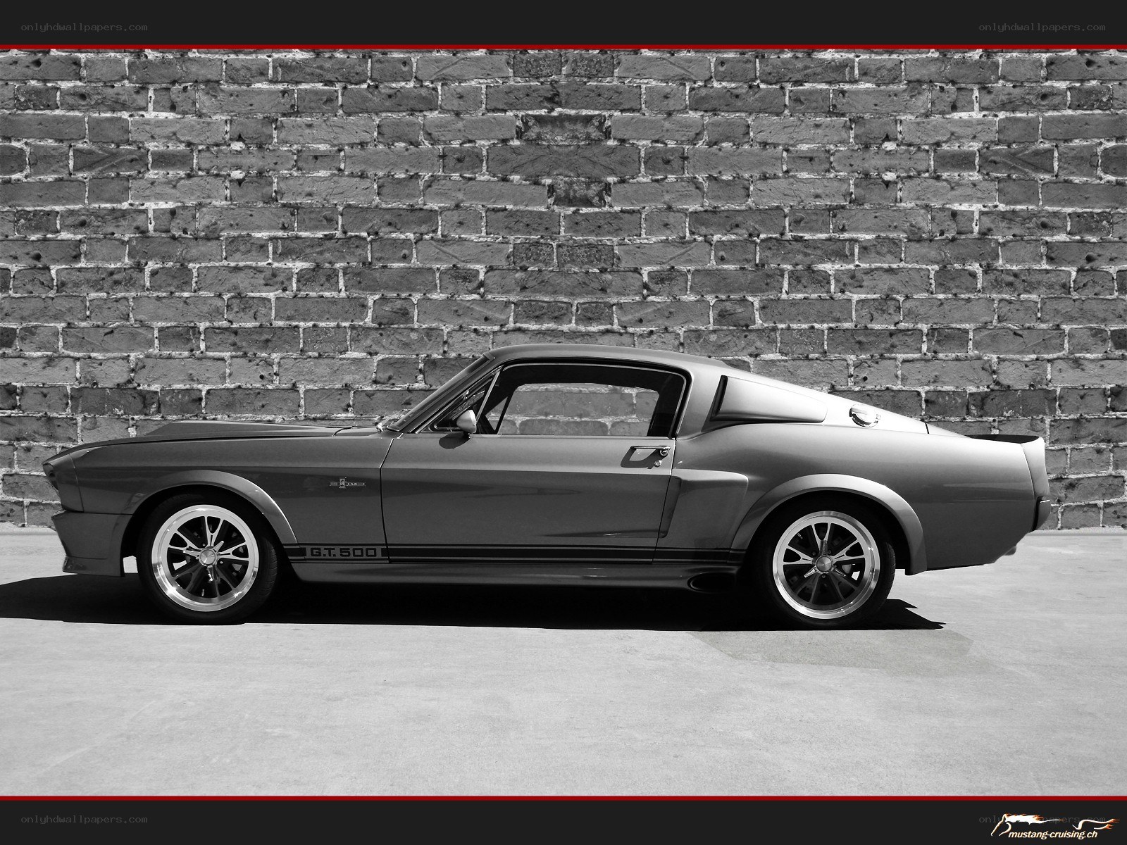 Classic Ford Mustang GT500