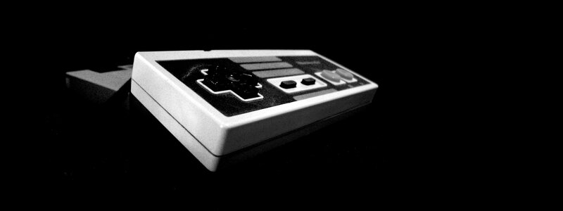 Classic Game Controller — Black, Dramatic