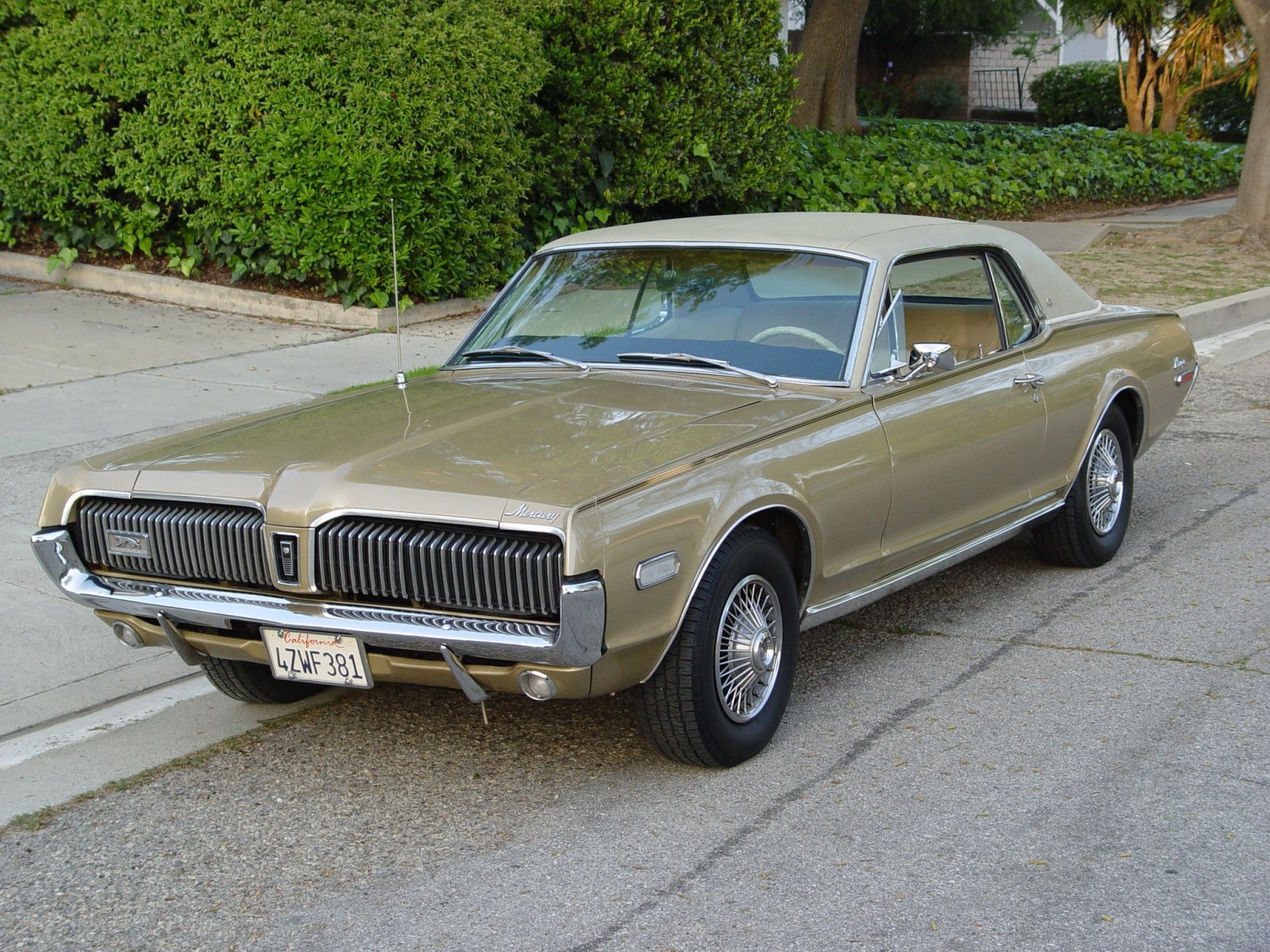 Classic gold Mercury Cougar