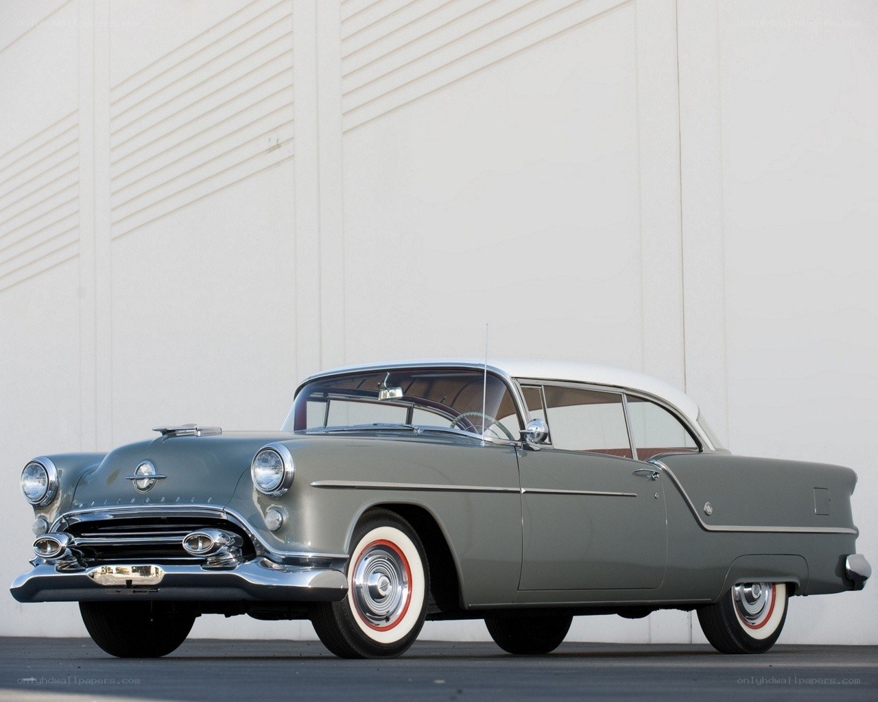 Classic gray car with white roof