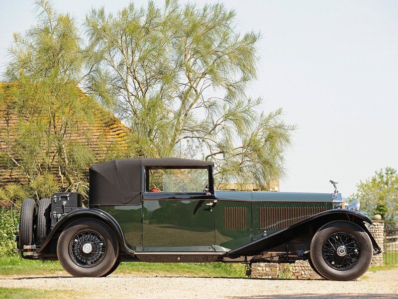 Classic green Rolls-Royce car