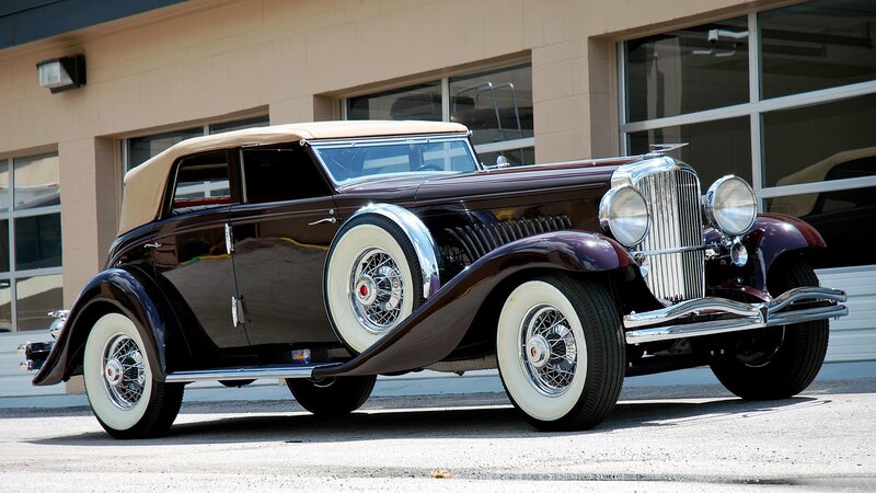 Classic maroon convertible car