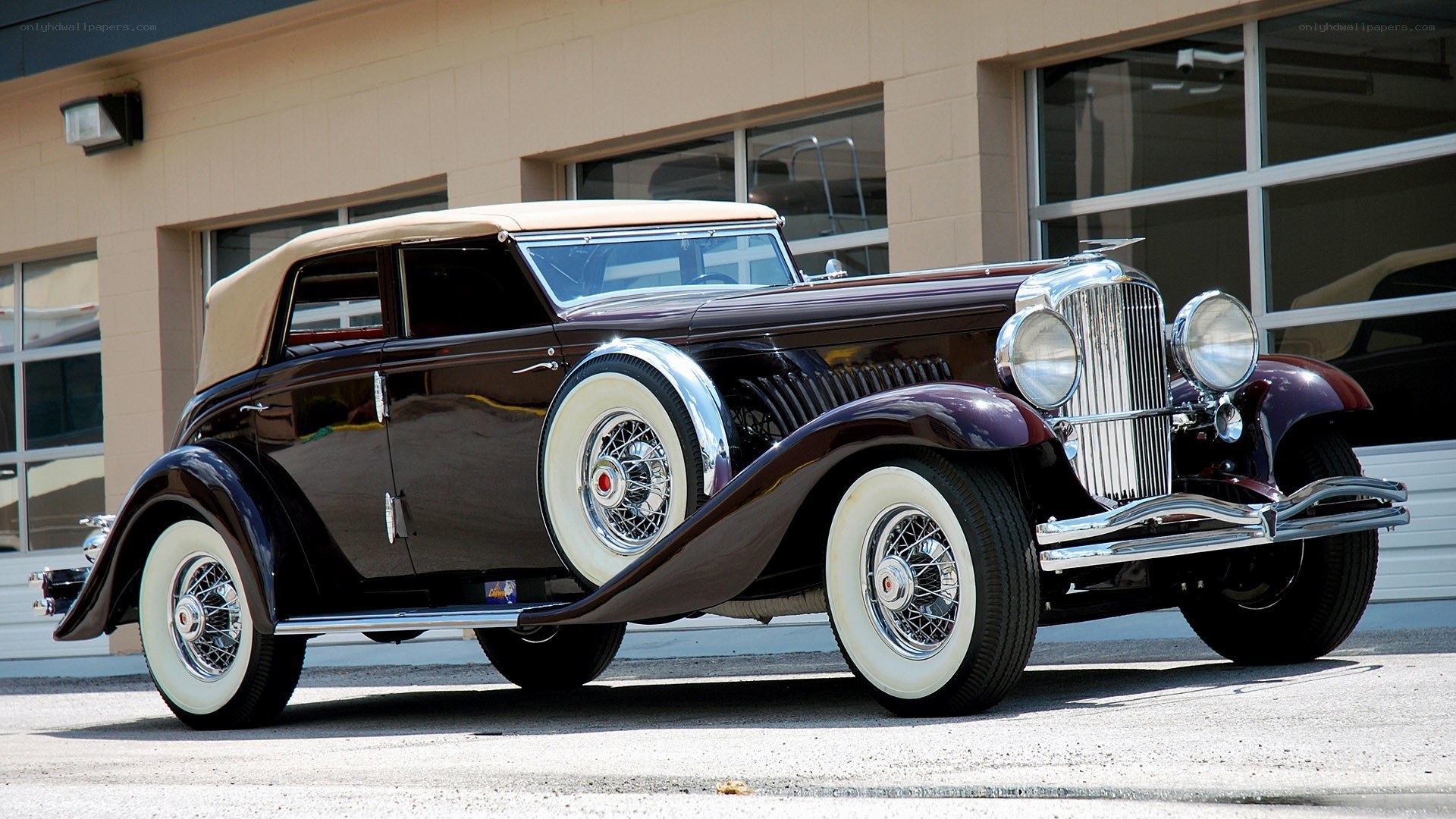 Classic maroon convertible car