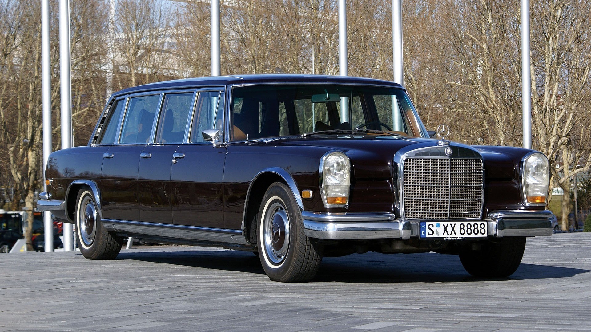 Classic Mercedes-Benz S-Class