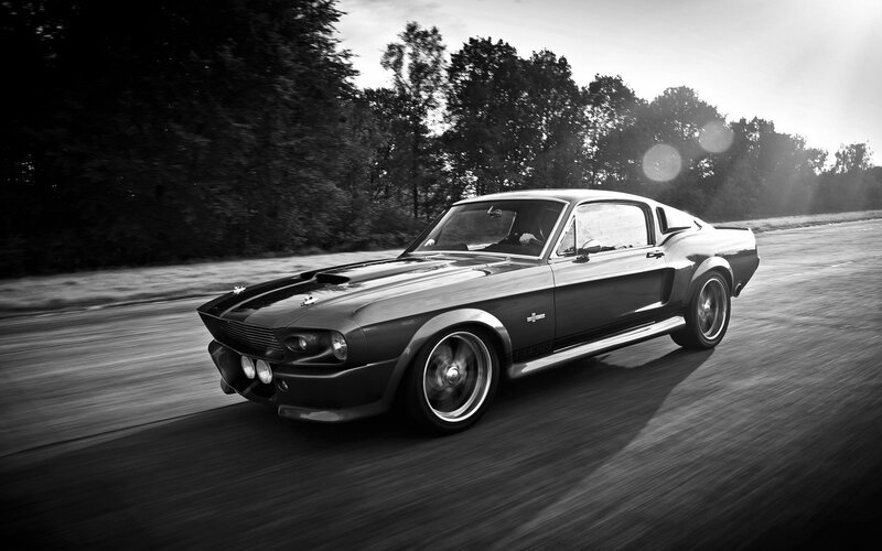 Classic Muscle Car — Black, Dynamic, Afternoon