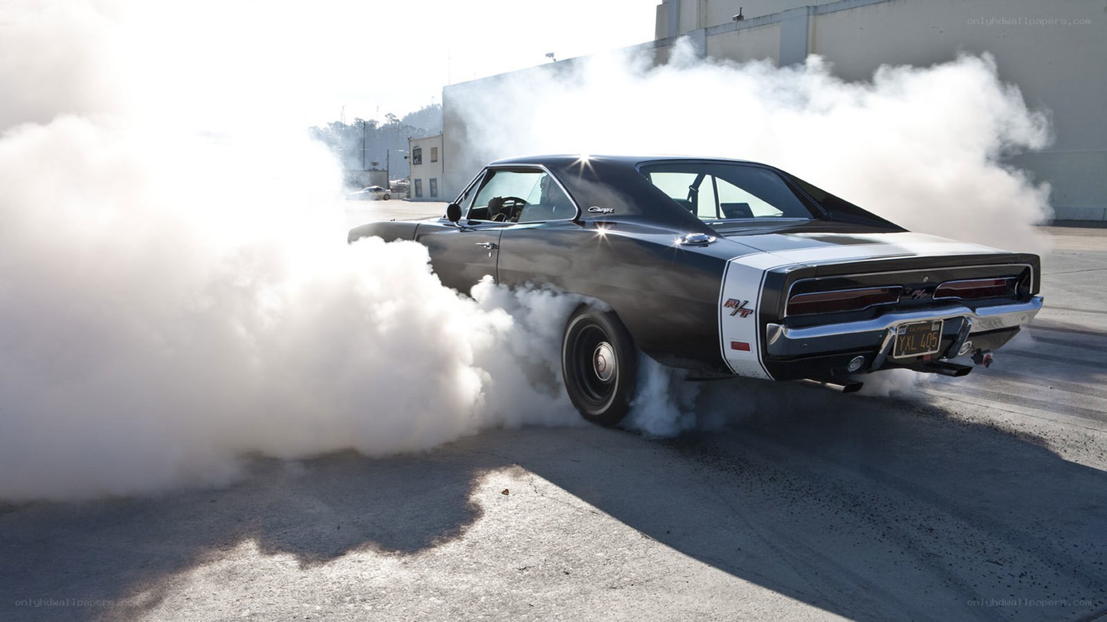 Classic muscle car burnout
