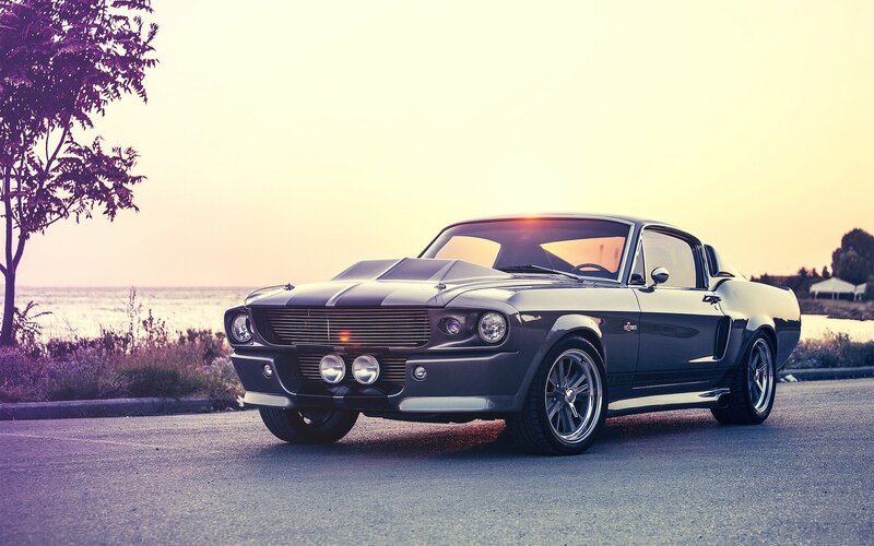 Classic Muscle Car — Gray, Dramatic