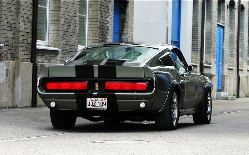 Classic Muscle Car — Gray, Urban