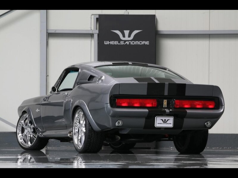 Classic muscle car rear view