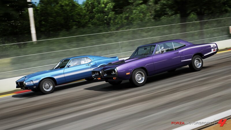 Classic muscle cars racing