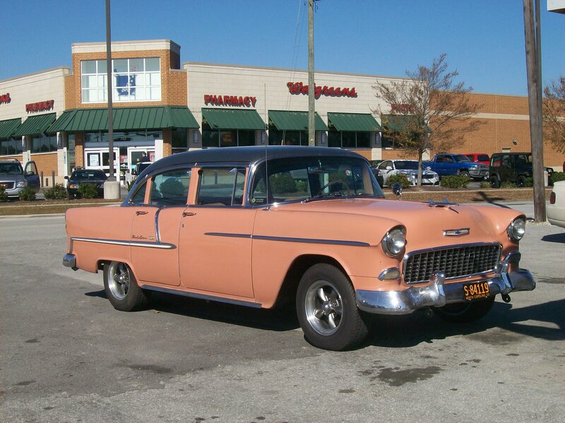 Classic Pink Car — Calm