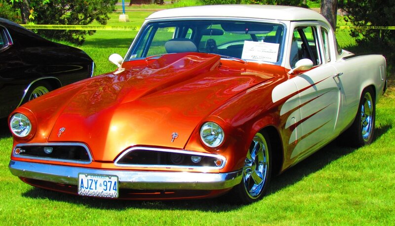 Classic Red and White Car — Calm