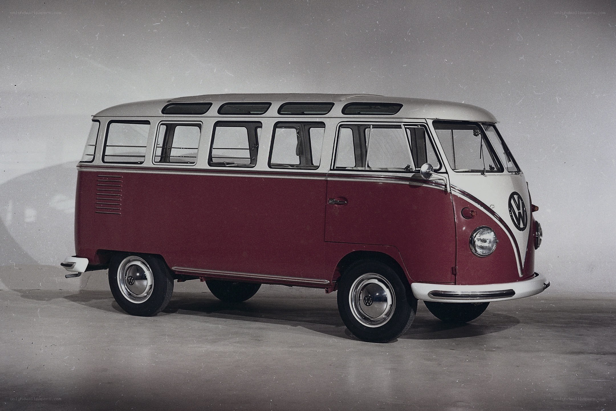 Classic red and white VW bus