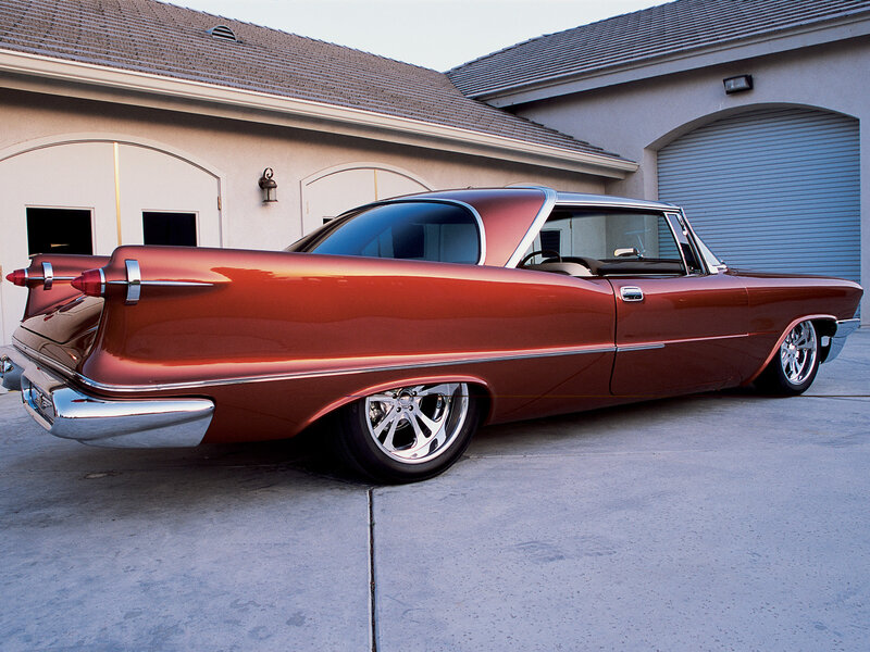 Classic Red Car — Calm