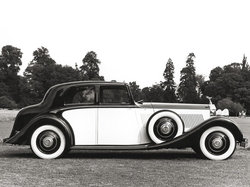 Classic Rolls-Royce car
