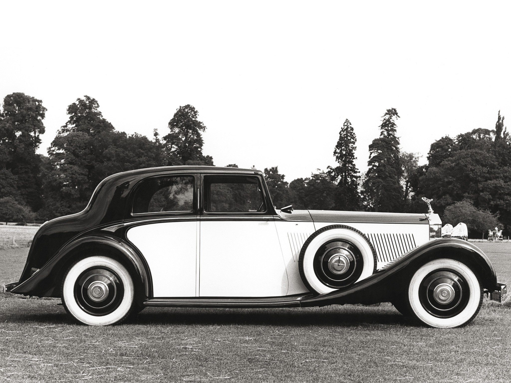 Classic Rolls-Royce car