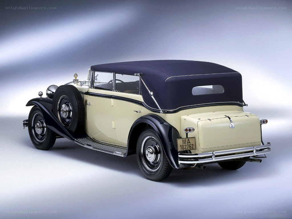 Classic Rolls-Royce convertible
