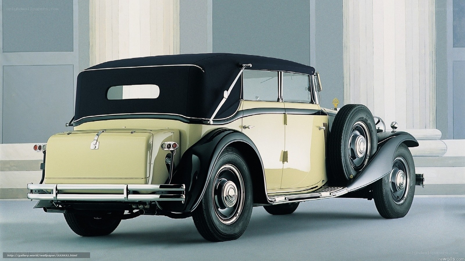 Classic Rolls-Royce convertible