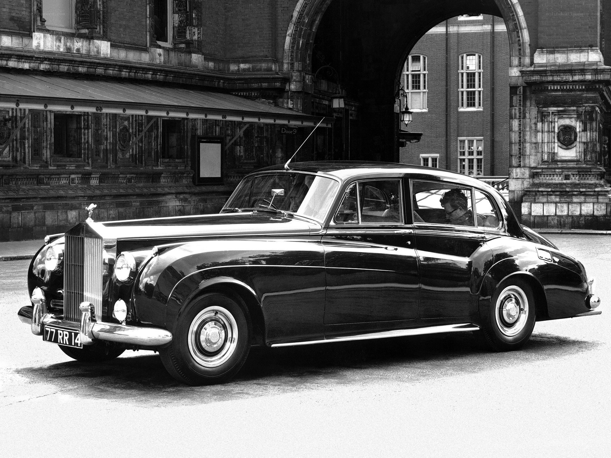 Classic Rolls-Royce in London