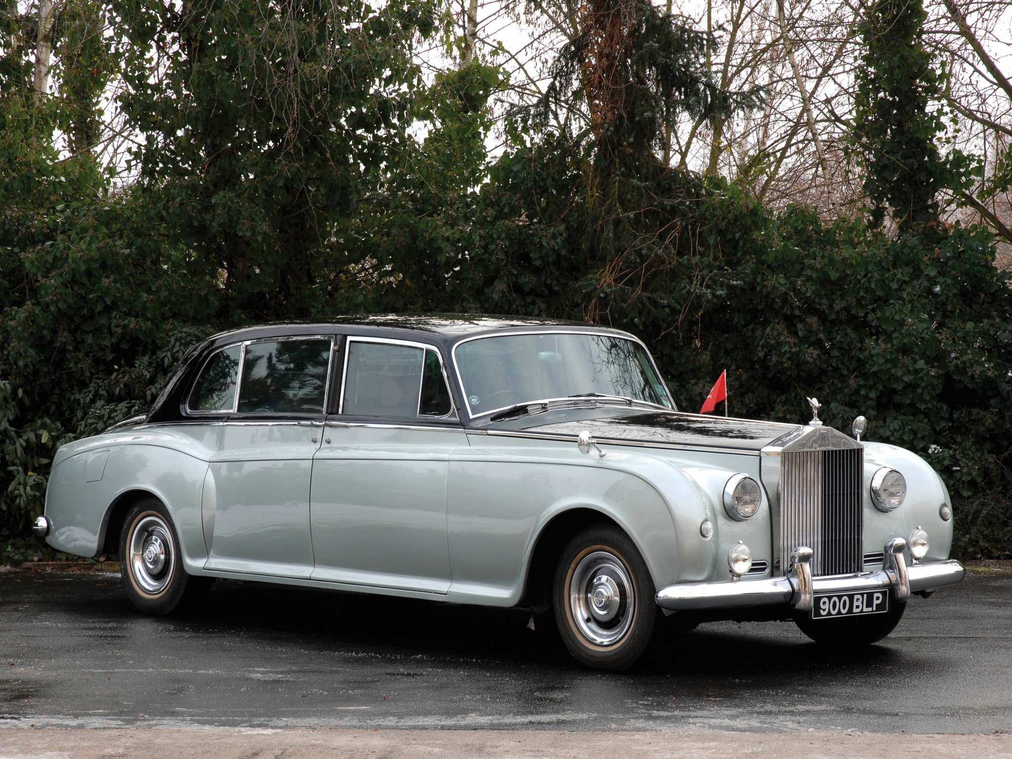 Classic Rolls-Royce sedan