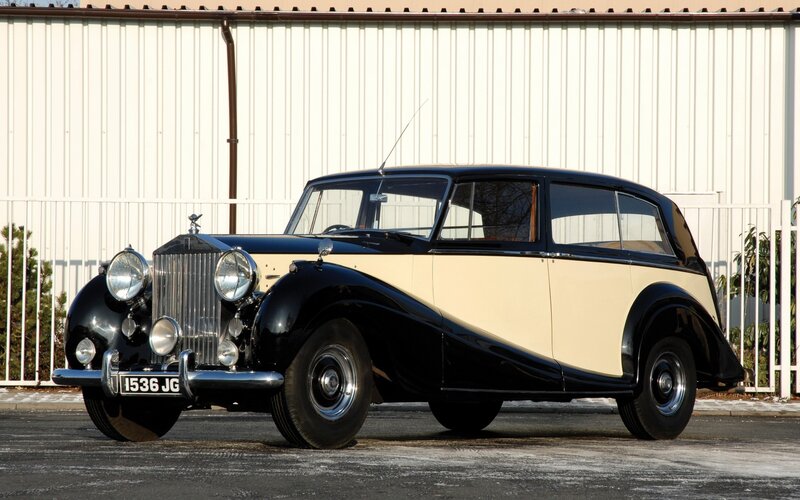 Classic Rolls-Royce sedan