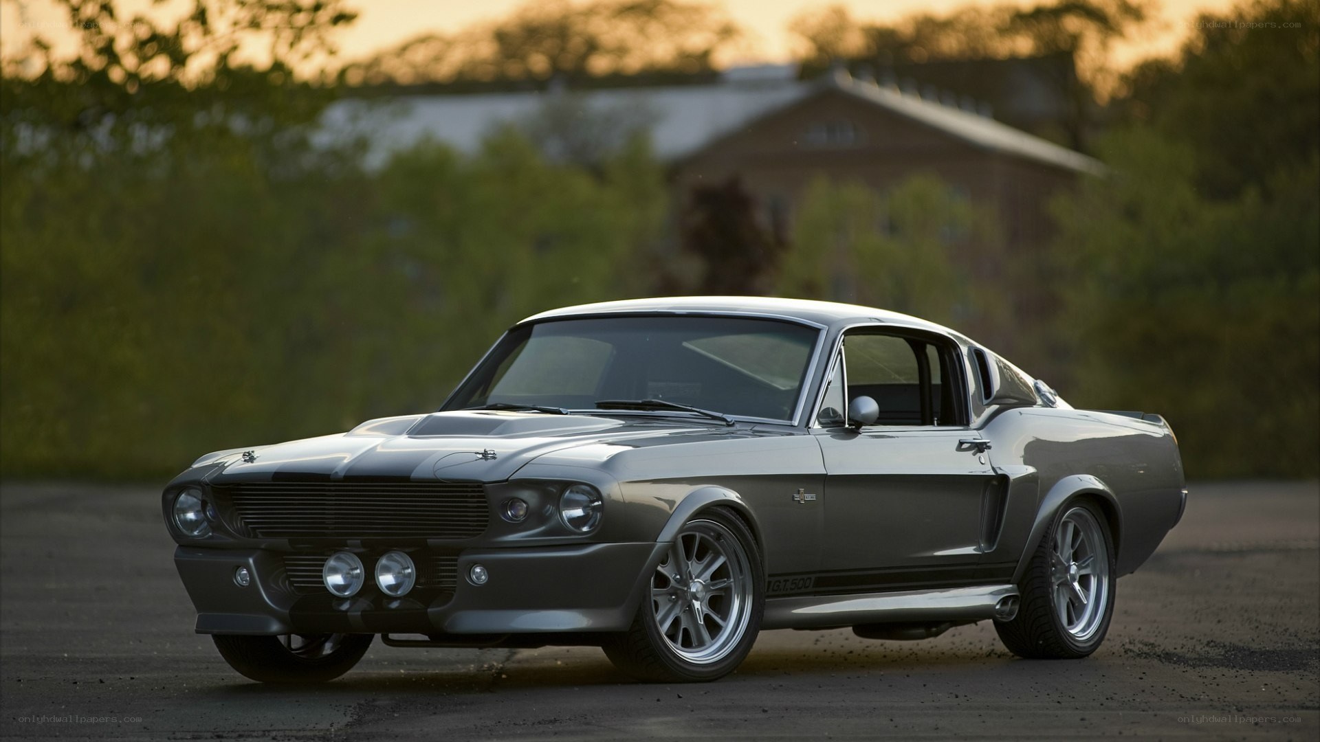 classic silver muscle car