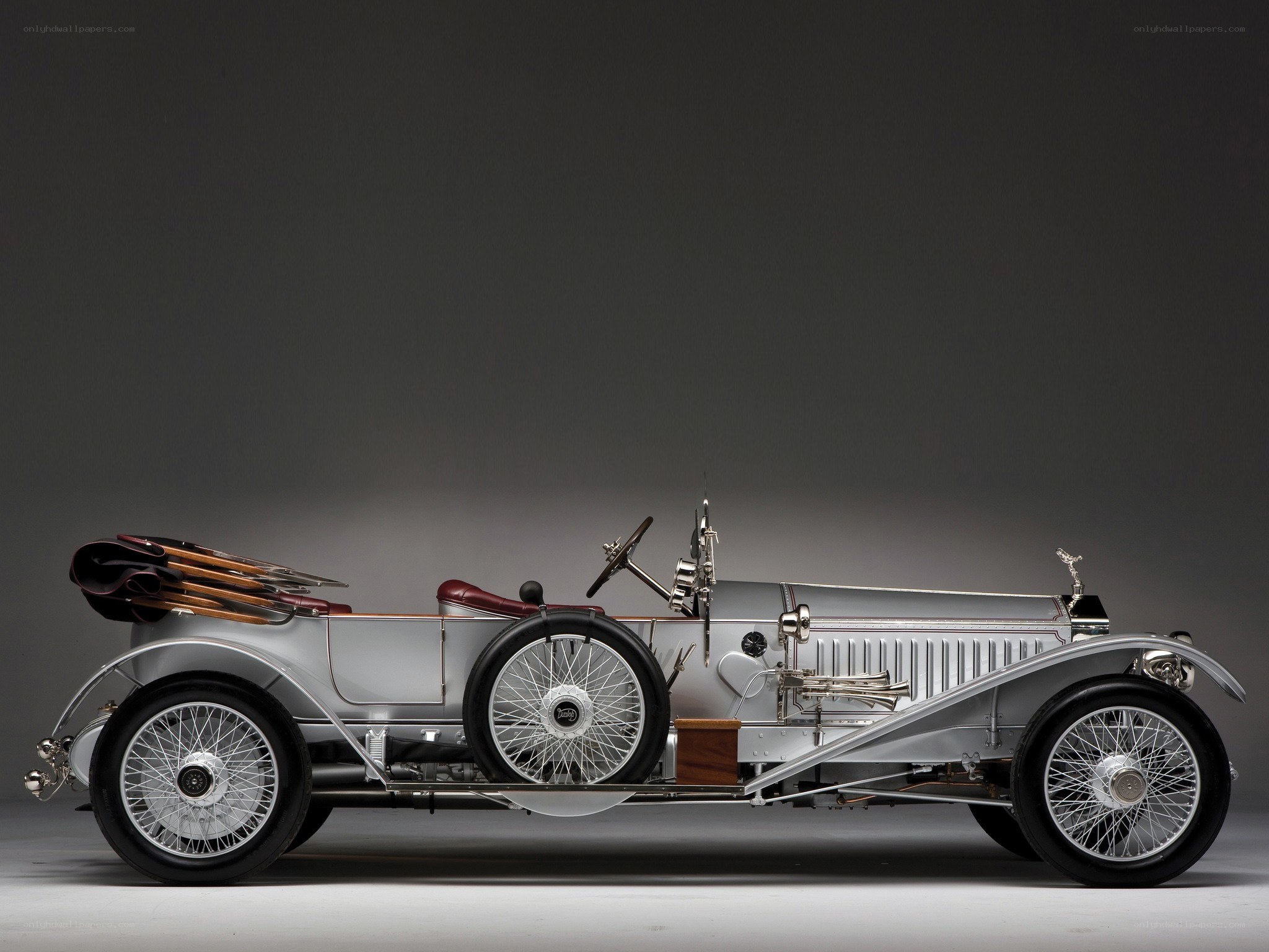 Classic silver Rolls-Royce car