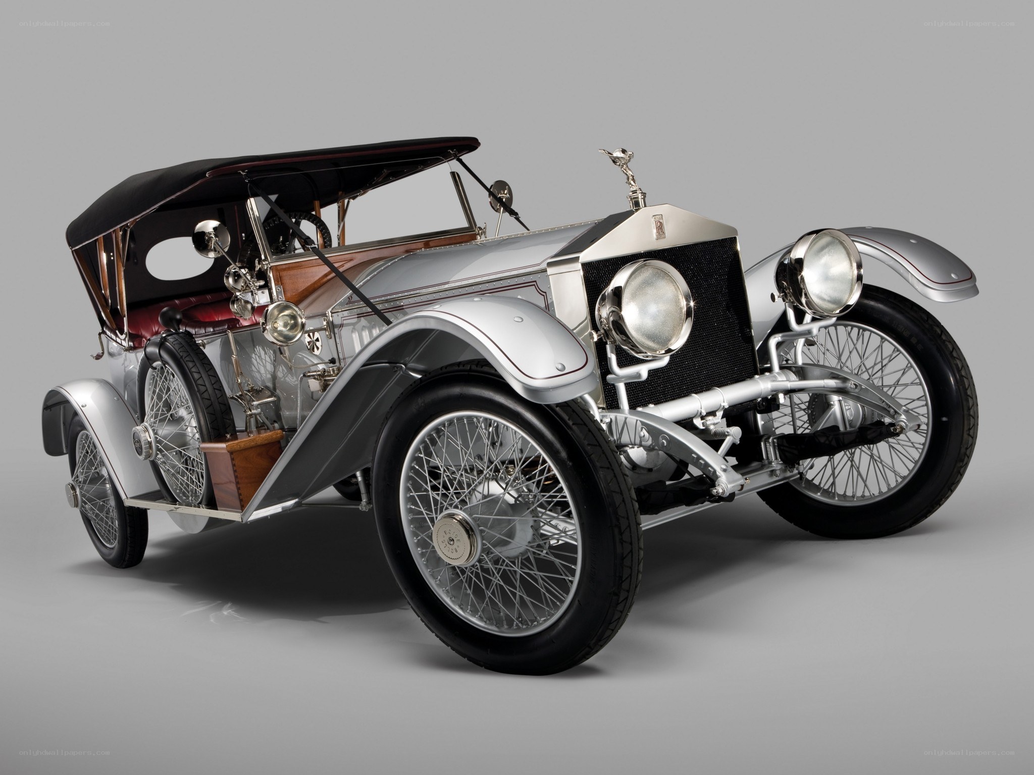 Classic silver Rolls-Royce car