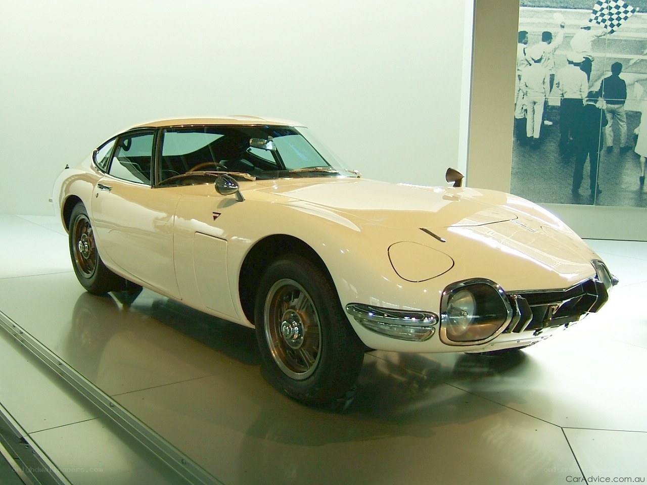 Classic Toyota 2000GT car
