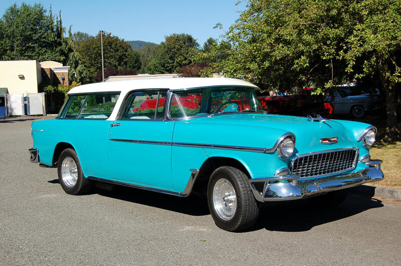 Classic Turquoise Station Wagon — Cyan
