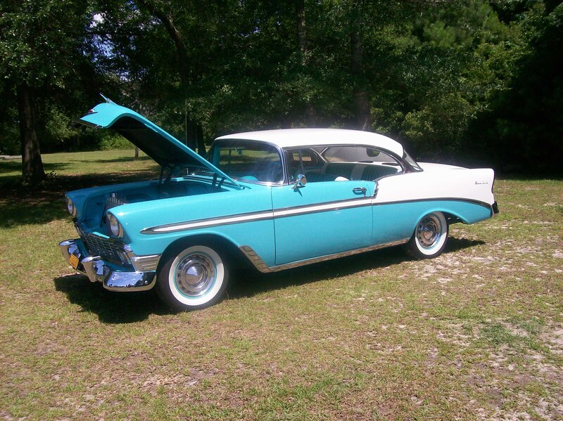 Classic Two-tone Car — Blue, Serene