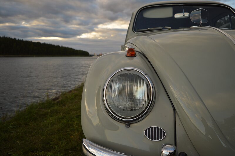 Classic Volkswagen Beetle — Gray