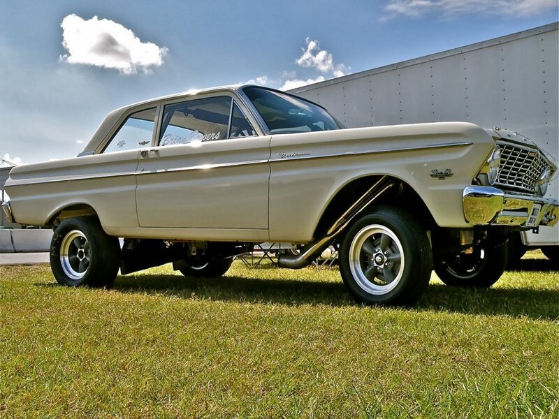 Classic White Car