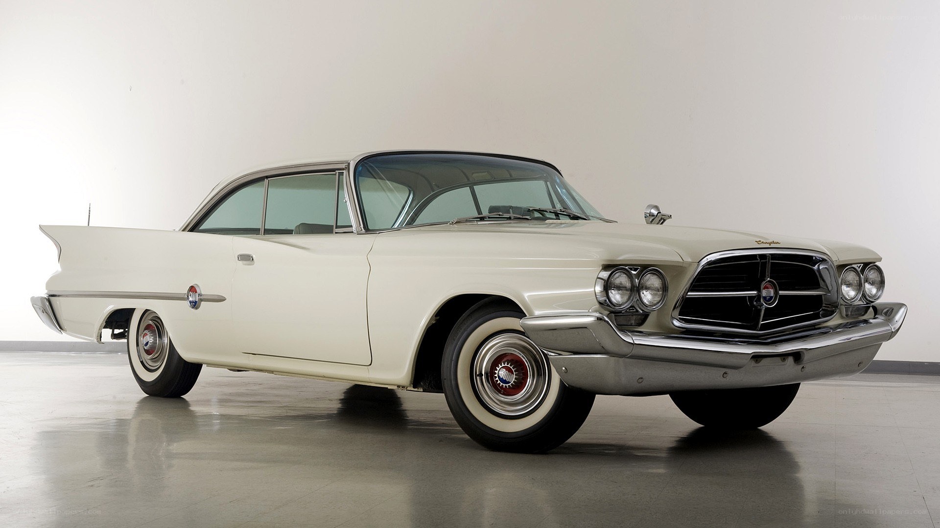 Classic white Chrysler 300