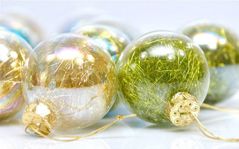 Clear Glass Ornaments