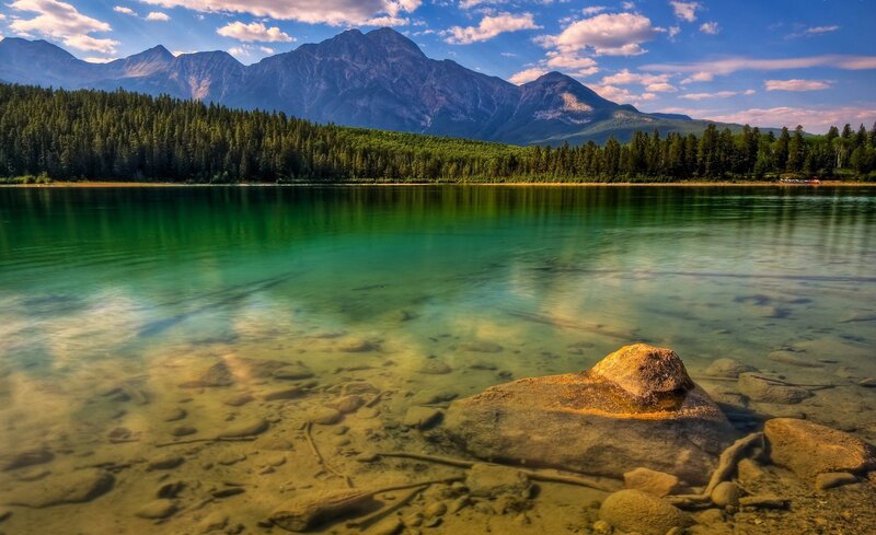 Clear Lake with Mountains — Green
