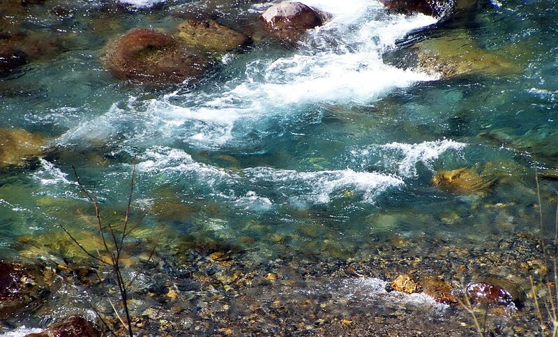 Clear Stream Water — Blue