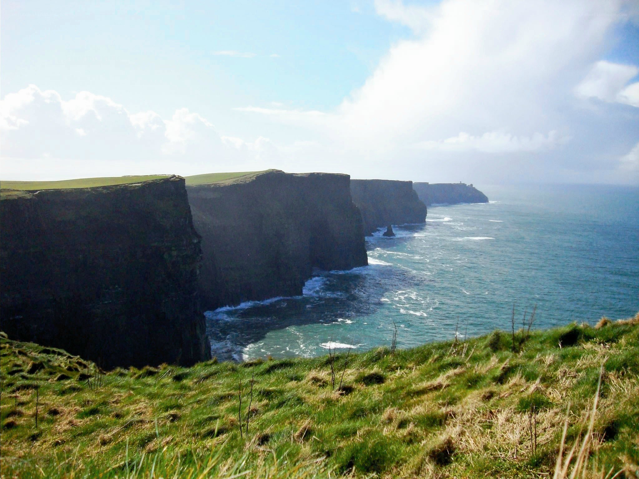 cliffs of moher coastline