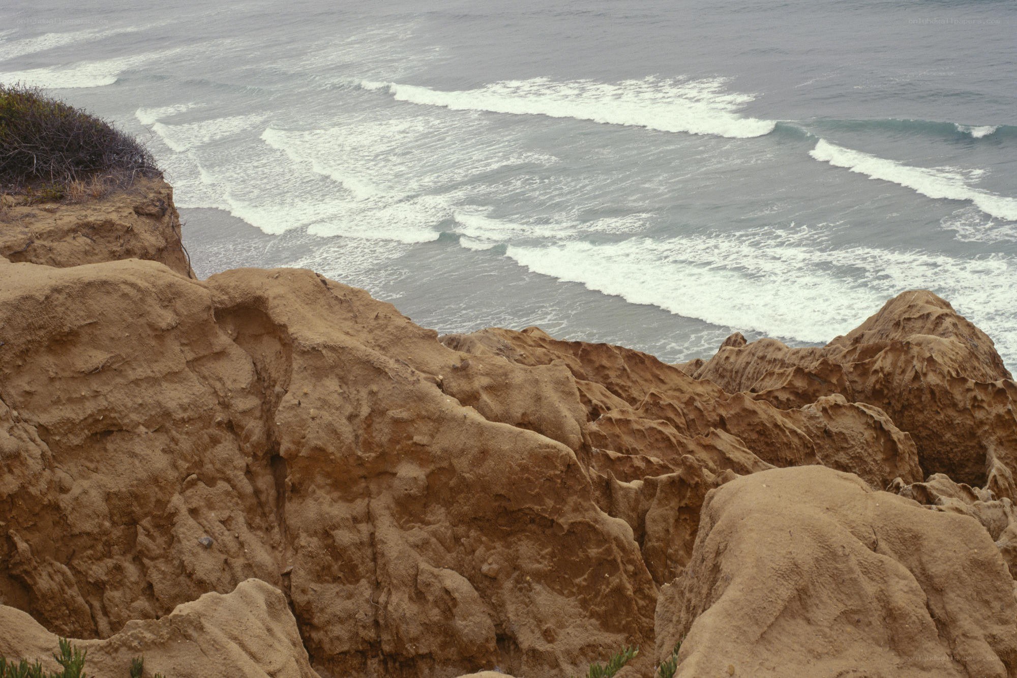 cliffs overlooking ocean waves