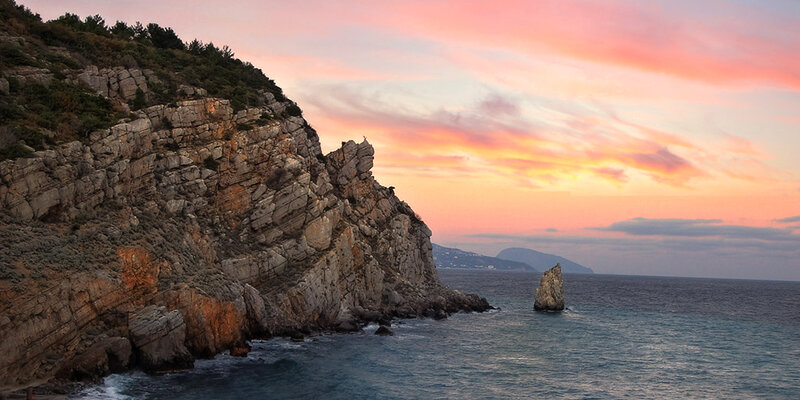 Cliffside at Sunset — Pink