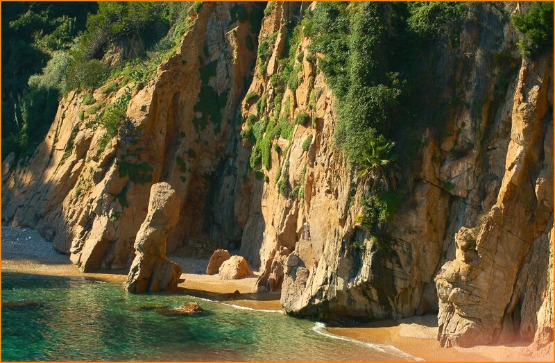 Cliffside Cove Beach