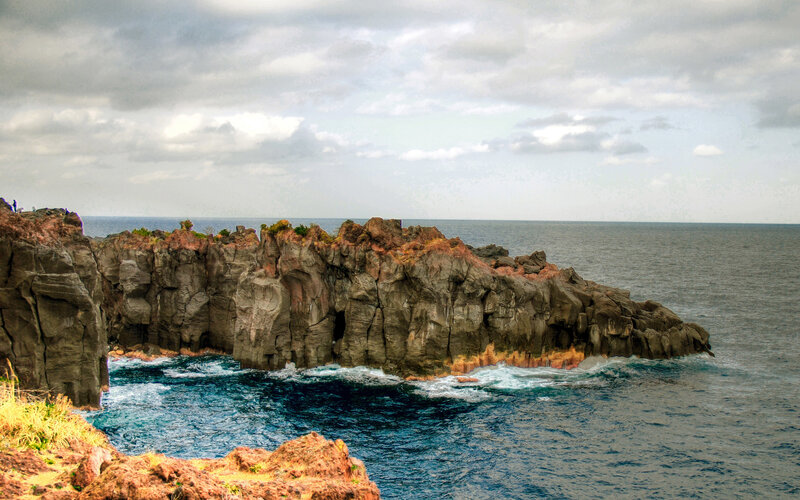 cliffside ocean view