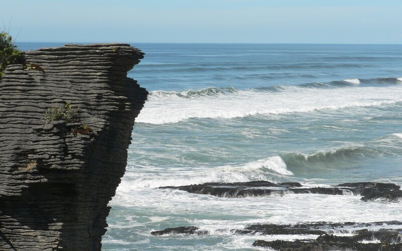 Cliffside ocean waves