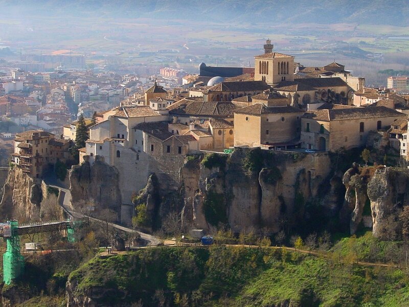 Cliffside Town of Castillo