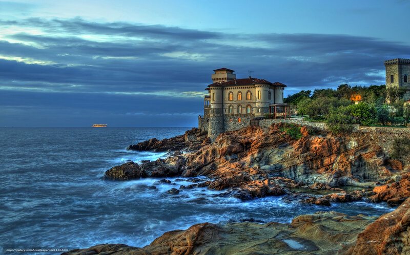 Cliffside Villa by Sea