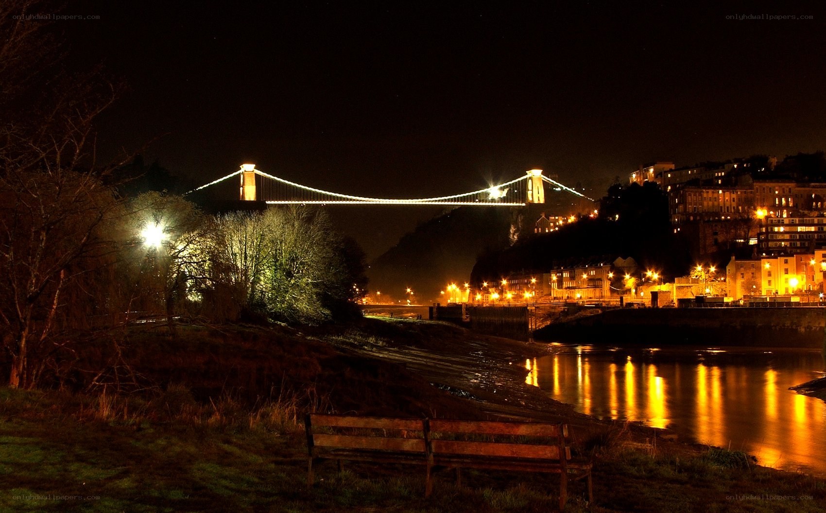 Clifton Suspension Bridge at night