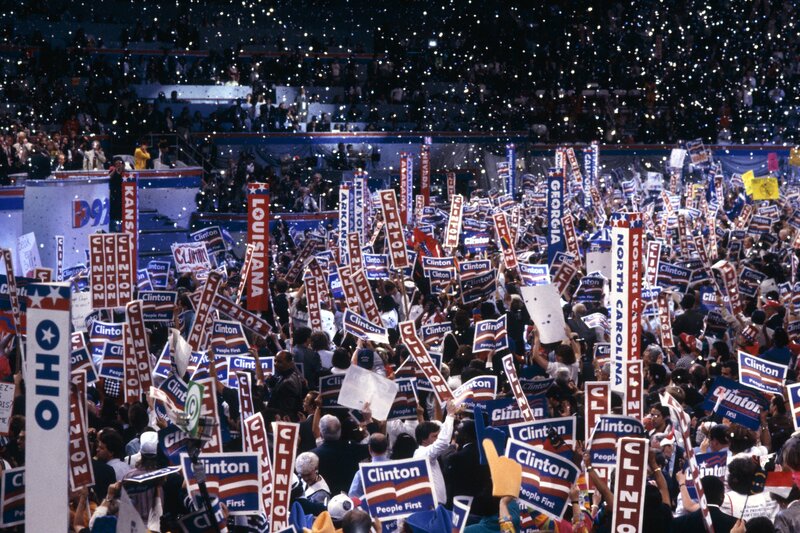 Clinton rally crowd