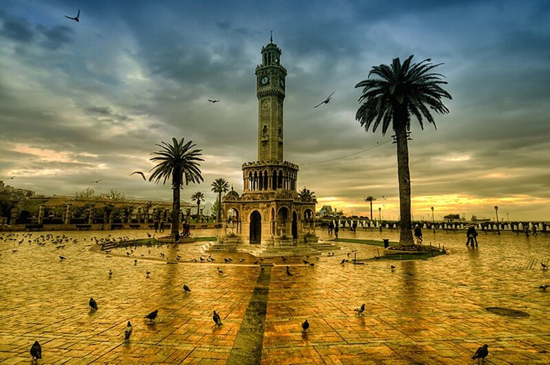 Clock Tower in Plaza — Gold