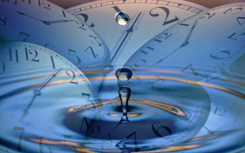 Clocks in Water Ripple