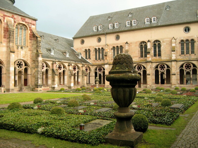 Cloister Courtyard — Green